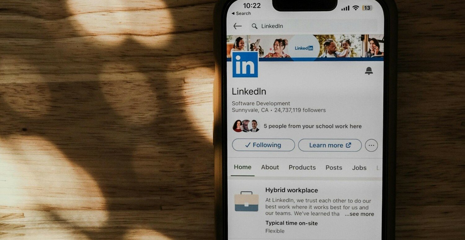 Leia mais sobre o artigo Open to work no LinkedIn: devo usar ou não no perfil?