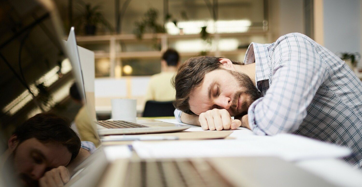 No momento, você está visualizando Emoções negativas no trabalho: como administrá-las e transformá-las