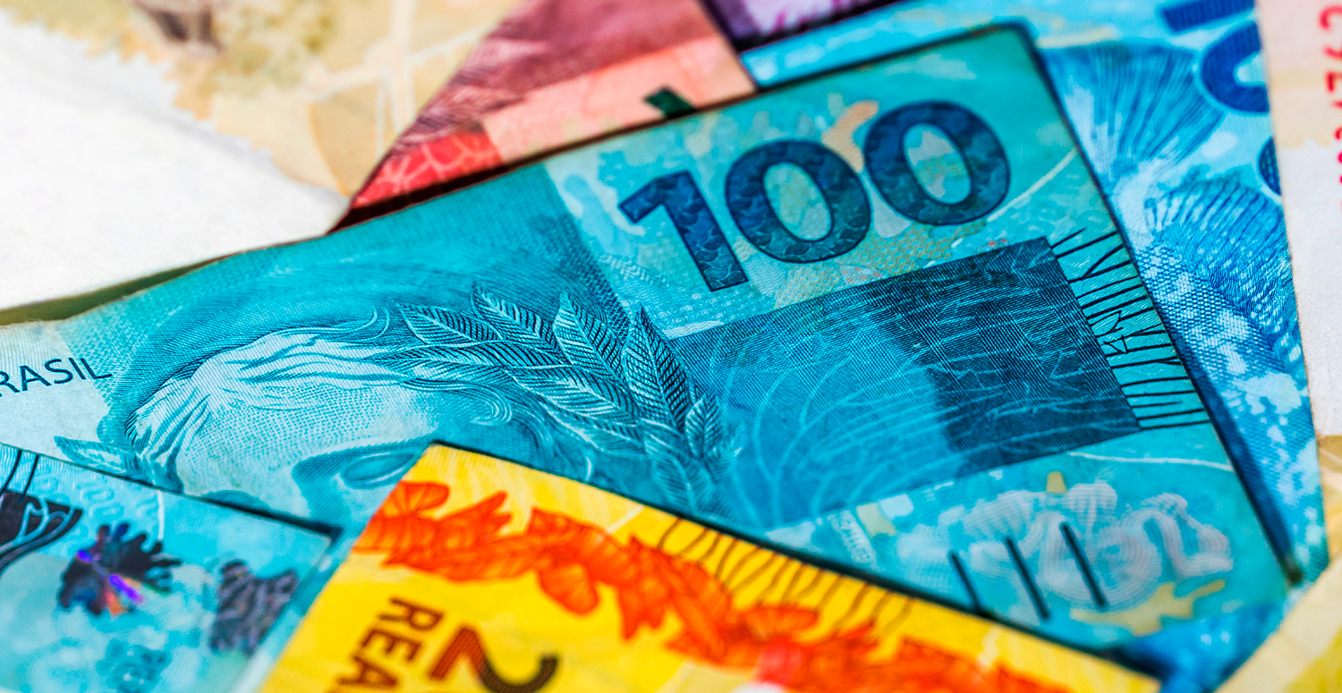Leia mais sobre o artigo O papel-moeda corre o risco de acabar?