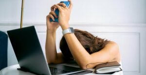 Leia mais sobre o artigo Burnout: classificação da OMS passa a valer no Brasil