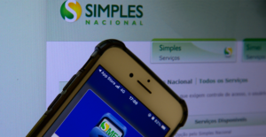 Leia mais sobre o artigo Simples Nacional RS: empresas devem fazer recadastramento até setembro