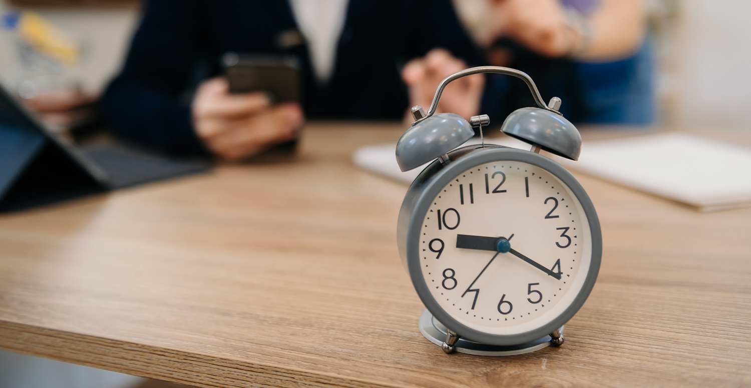 Leia mais sobre o artigo IRPF 2025: veja horários ideais para declarar e envie em até 15 minutos