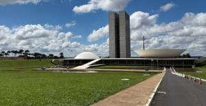 Leia mais sobre o artigo IOF: acordo entre governo e Congresso será anunciado
