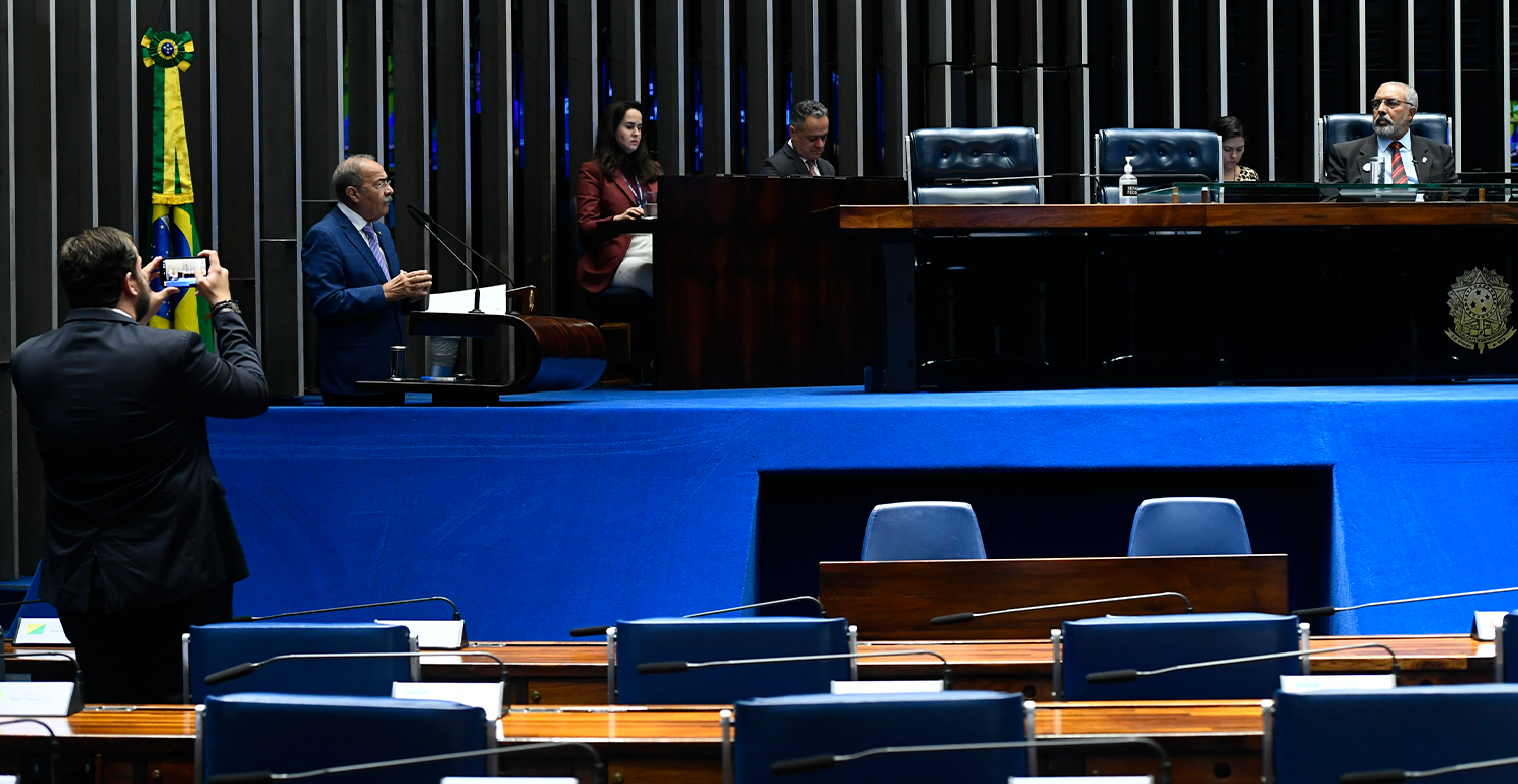 No momento, você está visualizando Câmara debate isenção de IR e relator propõe ampliar desconto