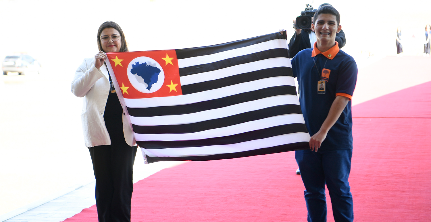 No momento, você está visualizando Dia 9 de julho é feriado nacional? Entenda quem pode folgar data