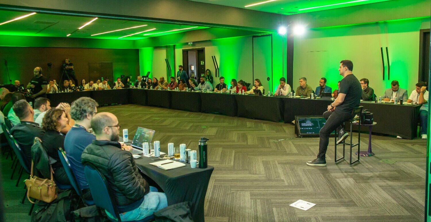 No momento, você está visualizando Contadores que faturam acima de 1 milhão de reais mensais se reúnem pela primeira vez