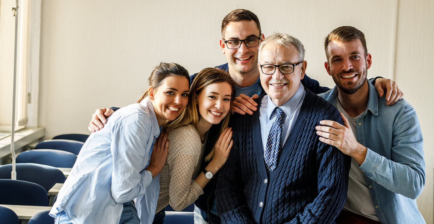 No momento, você está visualizando Familiares podem ter vínculo de emprego entre si?