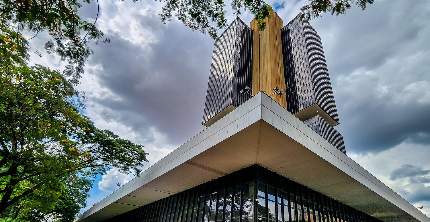 No momento, você está visualizando Pix Parcelado: BC adia padronização das regras