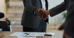 Leia mais sobre o artigo TST valida readmissão por experiência após 12 meses