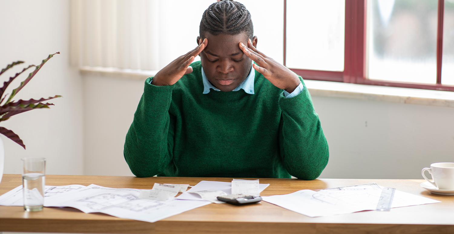 Leia mais sobre o artigo Brasil registra 77 milhões de inadimplentes, maior número da história