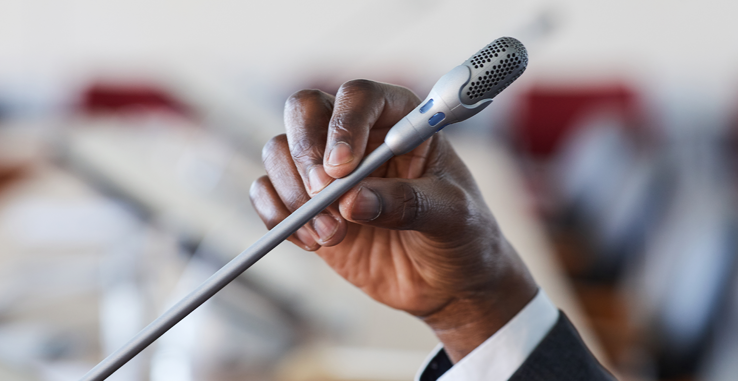 No momento, você está visualizando CPMI do INSS: contador de empresas investigadas presta depoimento