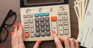 Leia mais sobre o artigo Nova regra soma renda da pessoa física ao MEI; veja como evitar pagar mais impostos