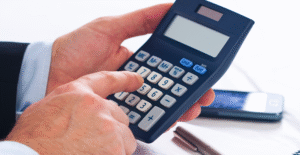 Leia mais sobre o artigo Reajuste salarial: entenda o que é, como funciona e como calcular