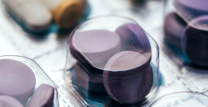 Leia mais sobre o artigo Medicamentos terão alíquota zero de IBS e CBS após votação