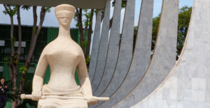 Leia mais sobre o artigo STF julga validade da regra que diminui valor da aposentadoria por invalidez