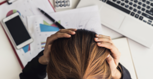 Leia mais sobre o artigo Ajuste contábil bilionário impacta ações do Grupo Mateus