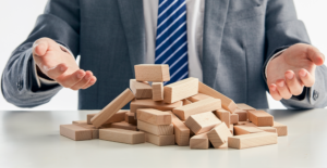 Leia mais sobre o artigo Gestão invisível: o custo oculto da desorganização administrativa