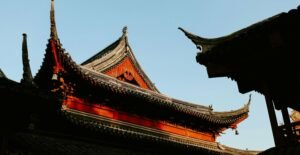 Leia mais sobre o artigo China restringe chips estrangeiros em data centers estatais