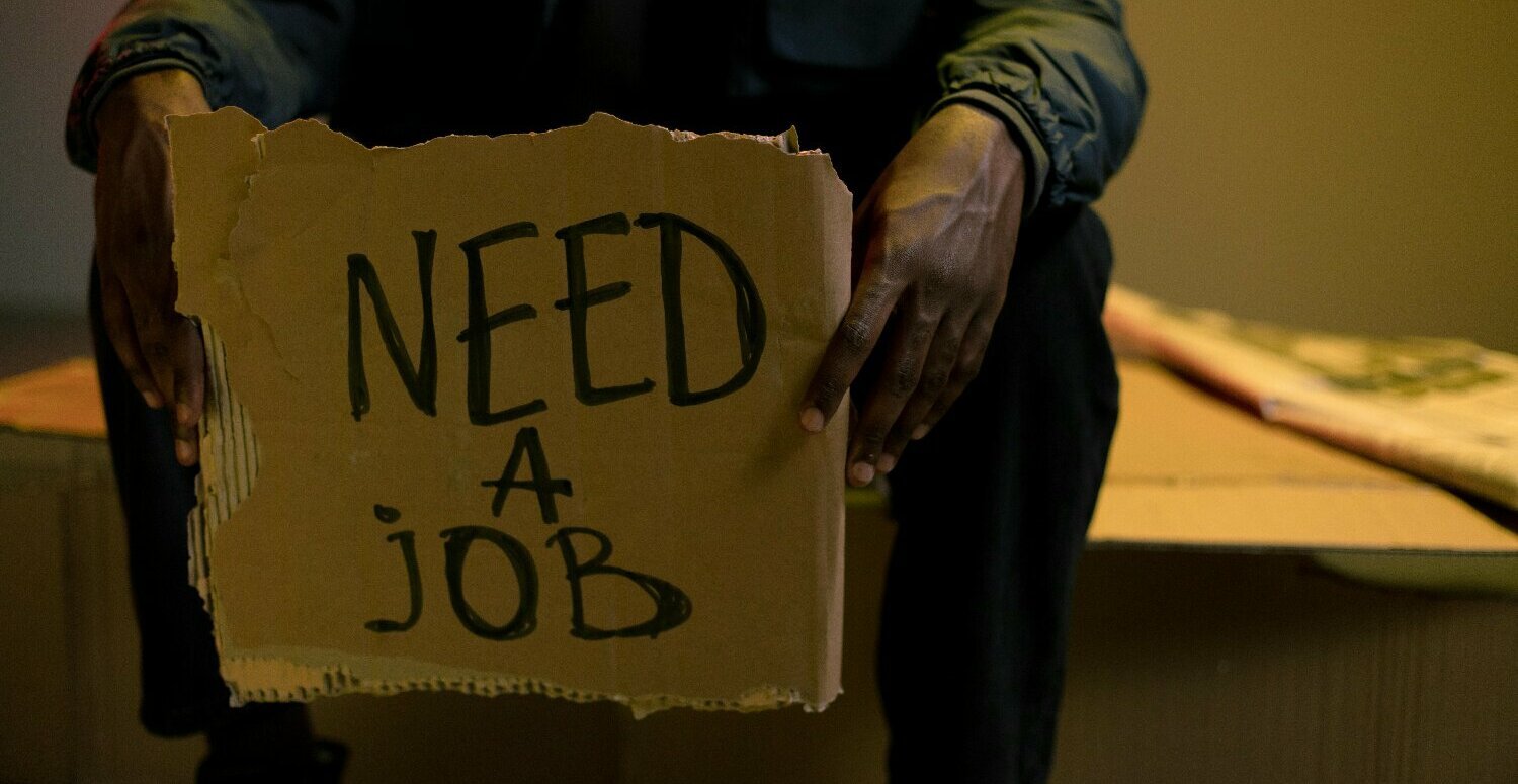 Leia mais sobre o artigo Mercado de trabalho brasileiro atinge mínima histórica de desemprego