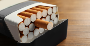 Leia mais sobre o artigo Setor de cigarros deve R$ 47,8 bilhões à Receita Federal
