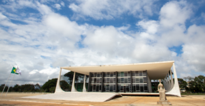 Leia mais sobre o artigo PGR envia parecer favorável à pejotização do trabalho para STF