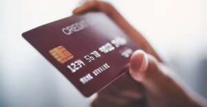 Leia mais sobre o artigo RFB nega suspensão de contas e cartões