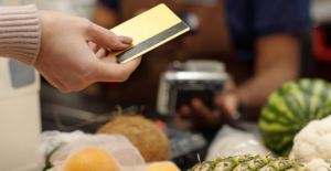 Leia mais sobre o artigo Veja como fica vale-refeição e vale-alimentação com as novas regras do PAT