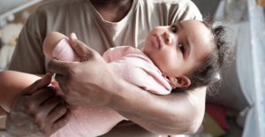 Leia mais sobre o artigo Aumento da licença-paternidade segue para sanção presidencial