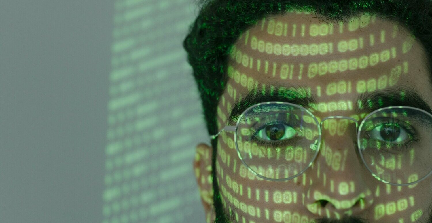 No momento, você está visualizando IA na Desinformação: TSE se prepara para eleições de 2026