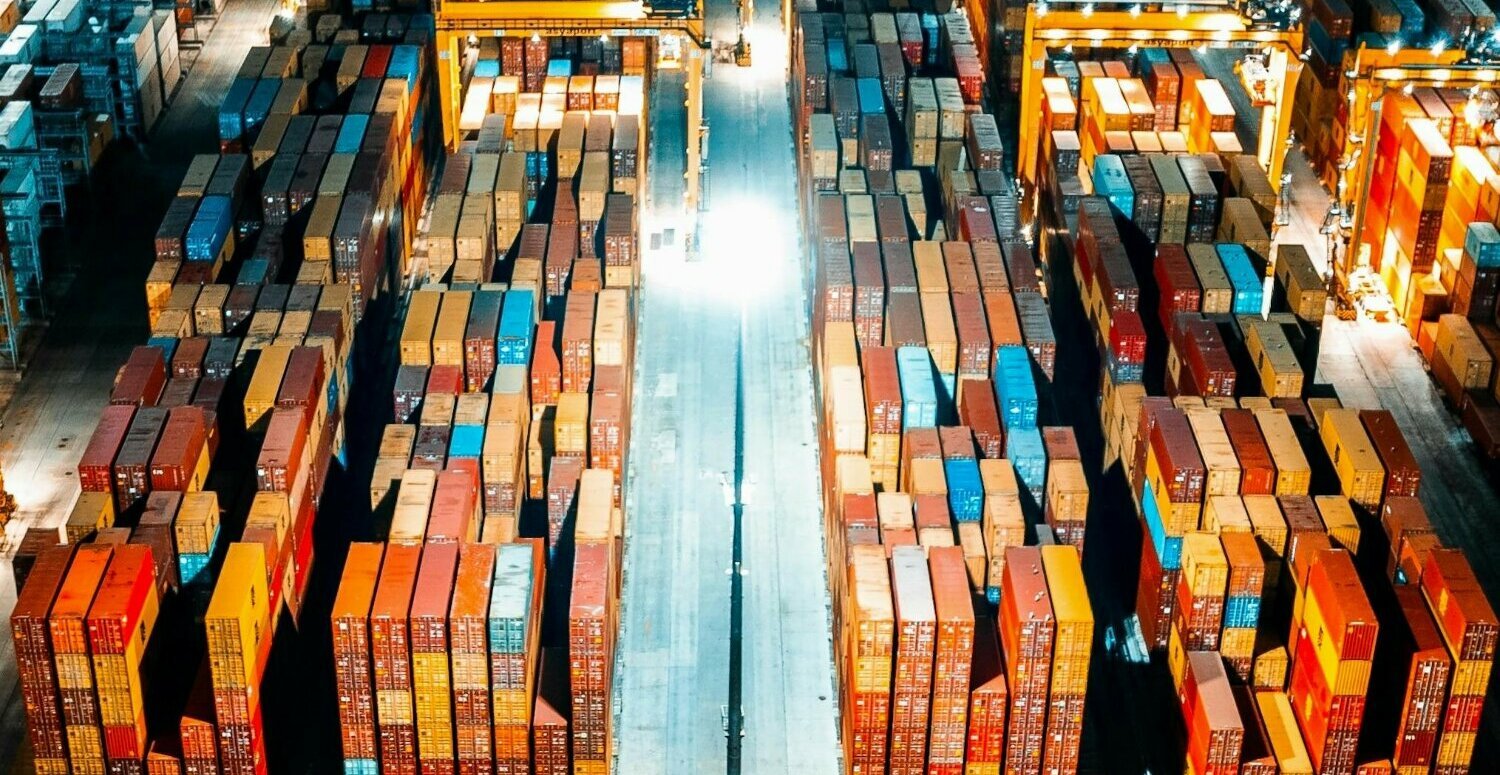 Leia mais sobre o artigo Desembaraço Aduaneiro: empresas OEA ganham agilidade e flexibilidade