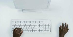 Leia mais sobre o artigo Empresas integram TI, segurança e automação para reduzir custos