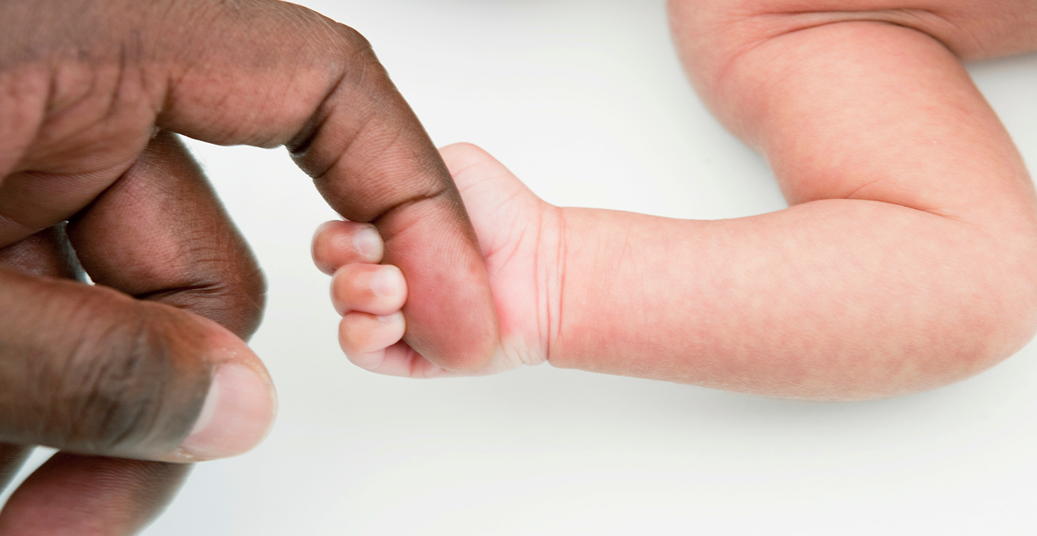 No momento, você está visualizando Novo benefício na Previdência: tudo sobre o salário-paternidade