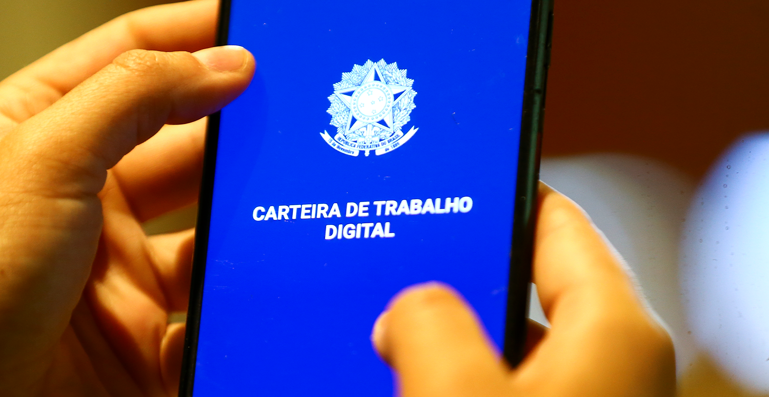 Leia mais sobre o artigo PEC do fim da escala 6×1 prevê mudanças na Constituição